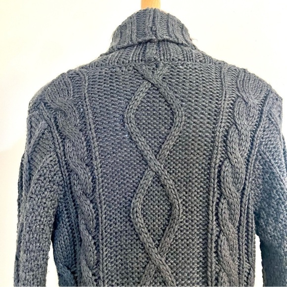 J.McLaughlin Wool Toggle chunky Cable knit cardigans Gray luxury women’s size S - Picture 11 of 12